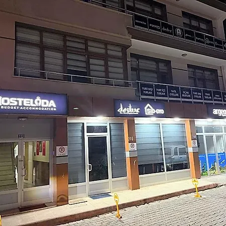 Hostelida 3*