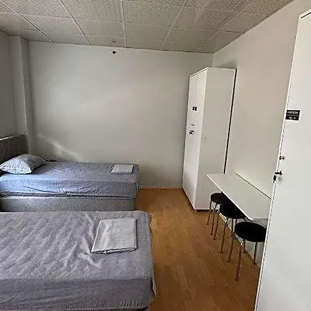 Hostelida Akhan